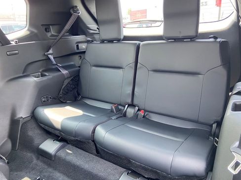 New 2026 Mitsubishi Outlander SEL AWD/4WD image 18