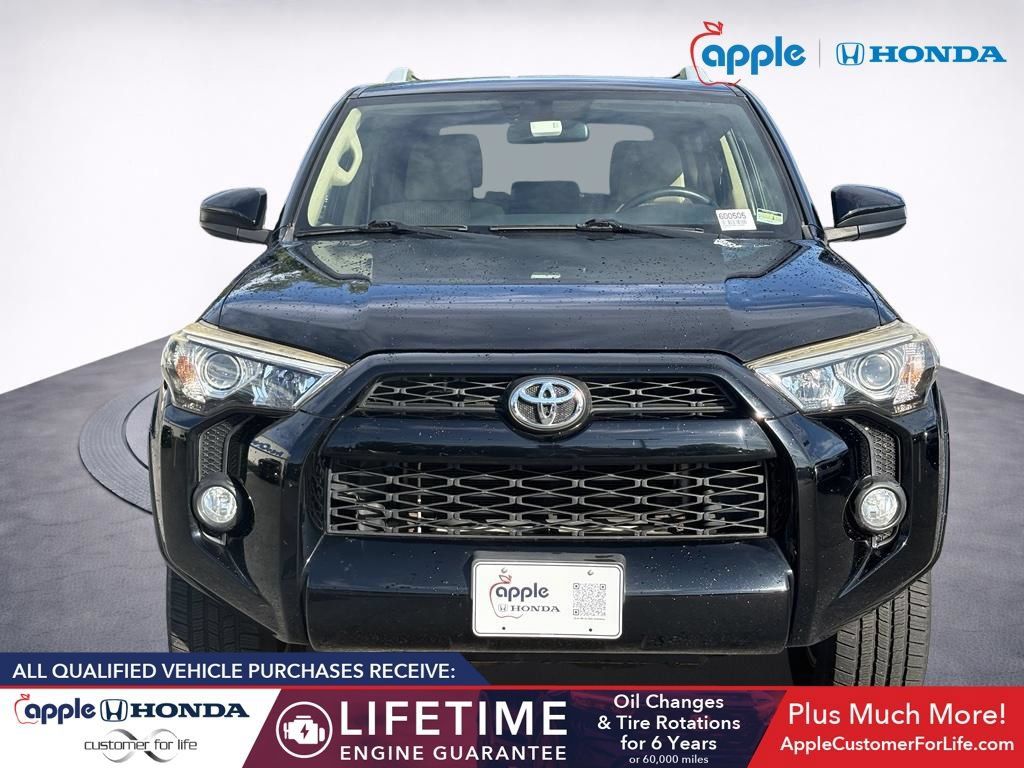 Used 2014 Toyota 4Runner SR5 AWD/4WD image 2