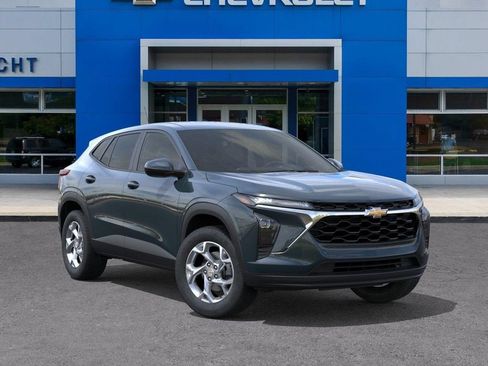 New 2026 Chevrolet Trax LS FWD image 7
