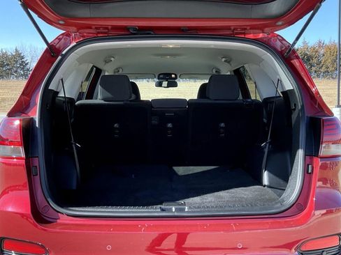 Used 2019 Kia Sorento LX w/ Option Group 020 image 17