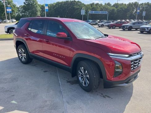 New 2026 Chevrolet Equinox LT FWD image 9