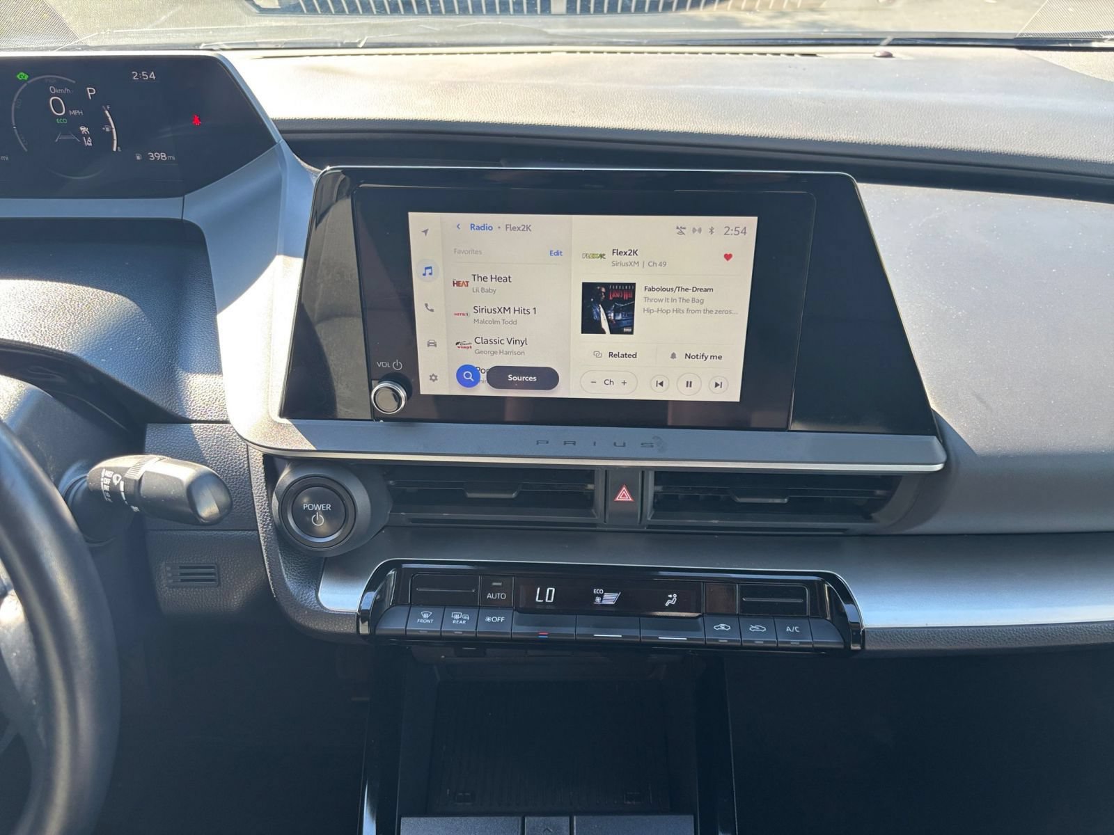 Used 2023 Toyota Prius LE FWD image 16