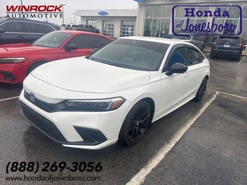 Used 2024 Honda Civic Sport image 1