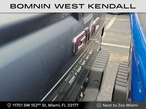 Used 2020 GMC Sierra 1500 SLT w/ SLT Premium Package image 5