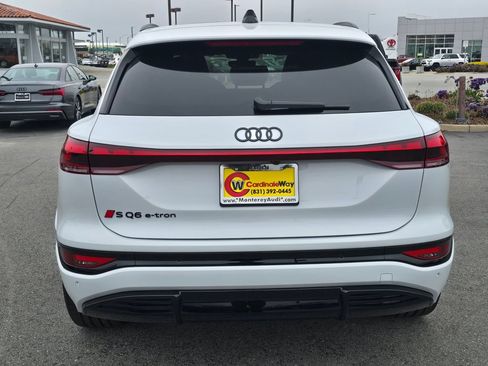New 2027 Audi SQ6 e-tron Premium Plus AWD/4WD image 36