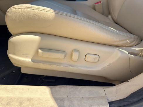 Used 2011 Honda Crosstour EX-L image 25