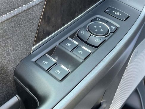 New 2026 Ford F250 Lariat w/ Chrome Package image 15