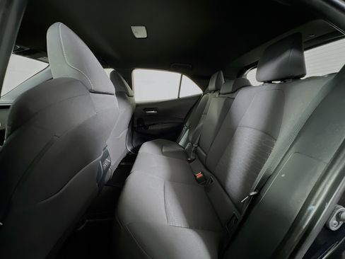 Certified 2025 Toyota Corolla SE w/ SE Package FWD image 19