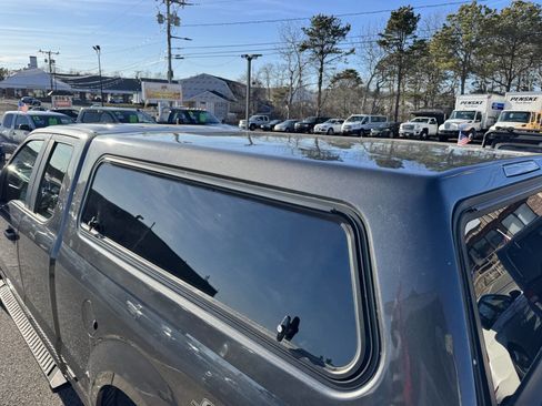 Used 2018 Ford F150 XL w/ Equipment Group 101A Mid image 8