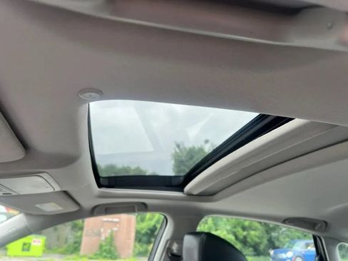 Used 2018 Honda Accord Touring image 27