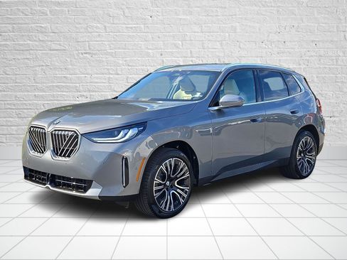 Used 2026 BMW X3 xDrive30 w/ Convenience Package image 2