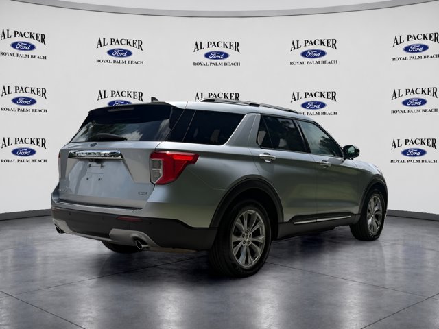 Certified 2022 Ford Explorer Limited w/ Equipment Group 301A RWD image 11