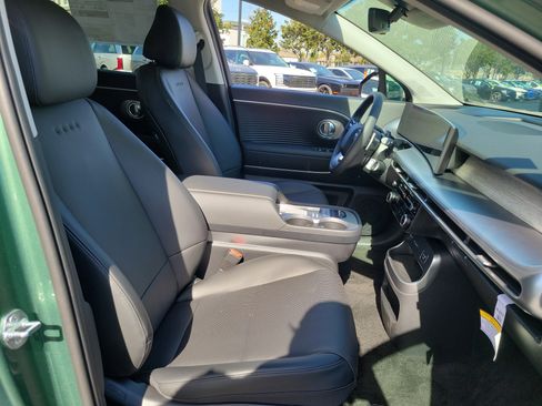 New 2026 Hyundai Ioniq 9 SEL AWD/4WD image 18