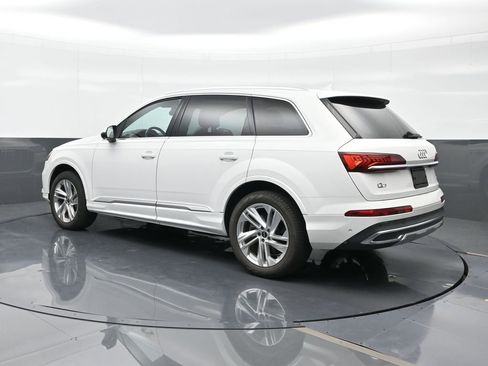 Used 2023 Audi Q7 3.0T Premium Plus AWD/4WD image 2
