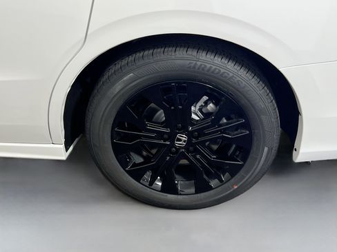 New 2026 Honda Odyssey Sport-L image 20