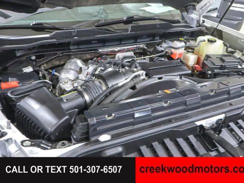 Used 2024 Chevrolet Silverado 2500 Custom w/ Custom Value Package AWD/4WD image 17