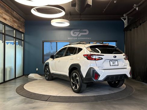 Used 2024 Subaru Crosstrek 2.5i Limited w/ Crosstrek Mirror Package AWD/4WD image 5