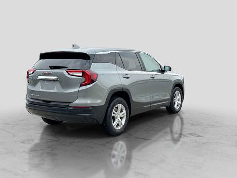 Used 2023 GMC Terrain SLE FWD image 5