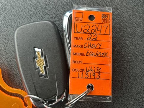 Used 2022 Chevrolet Equinox LS w/ LPO, Floor Liner Package AWD/4WD image 36