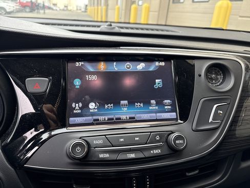 Used 2017 Buick Envision Essence image 23