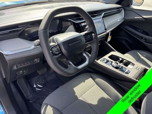 New 2026 Jeep Cherokee Laredo image 12