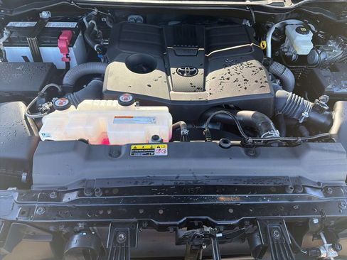 Used 2022 Toyota Tundra SR5 image 29