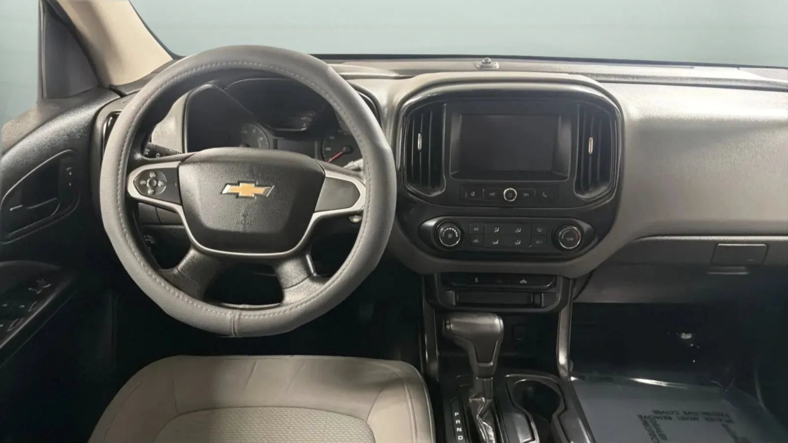 Used 2017 Chevrolet Colorado W/T w/ Custom Special Edition RWD image 10