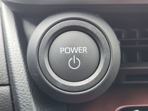 New 2026 Toyota Prius Plug-In Hybrid FWD image 20