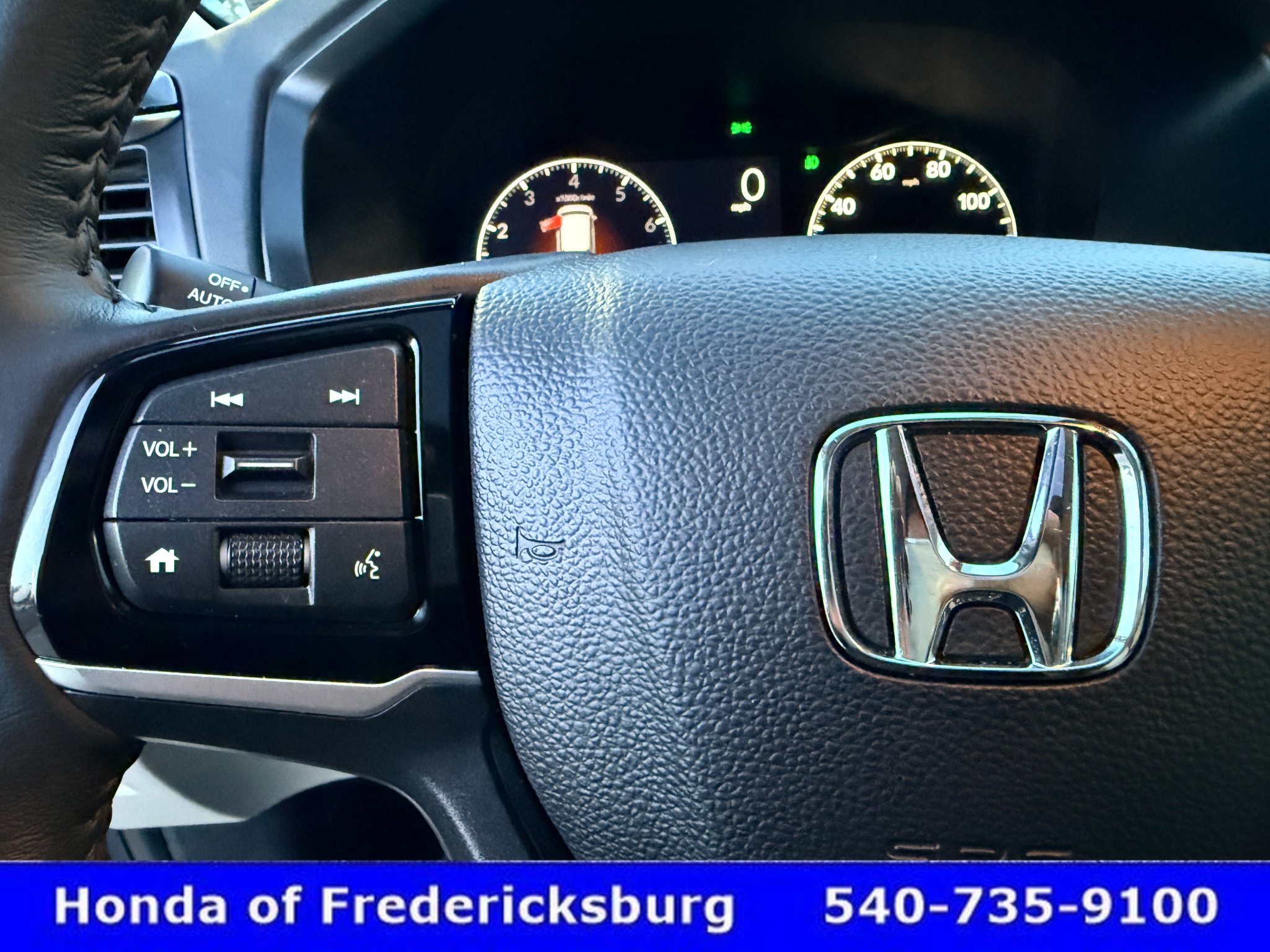 Certified 2026 Honda Odyssey Touring image 32