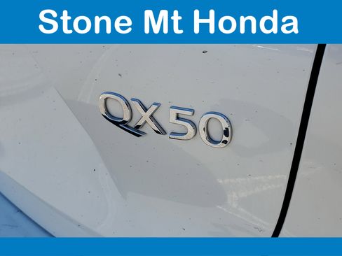 Used 2022 INFINITI QX50 Luxe image 7