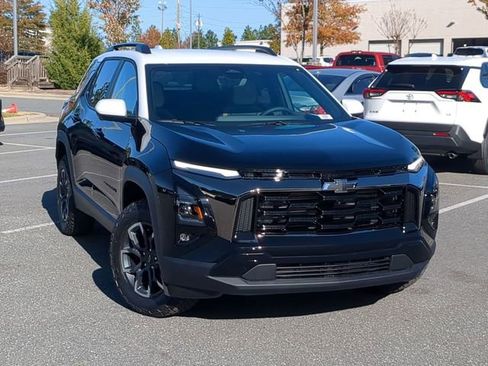 New 2026 Chevrolet Equinox ACTIV image 3