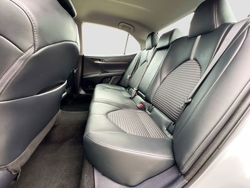 Used 2024 Toyota Camry SE image 22