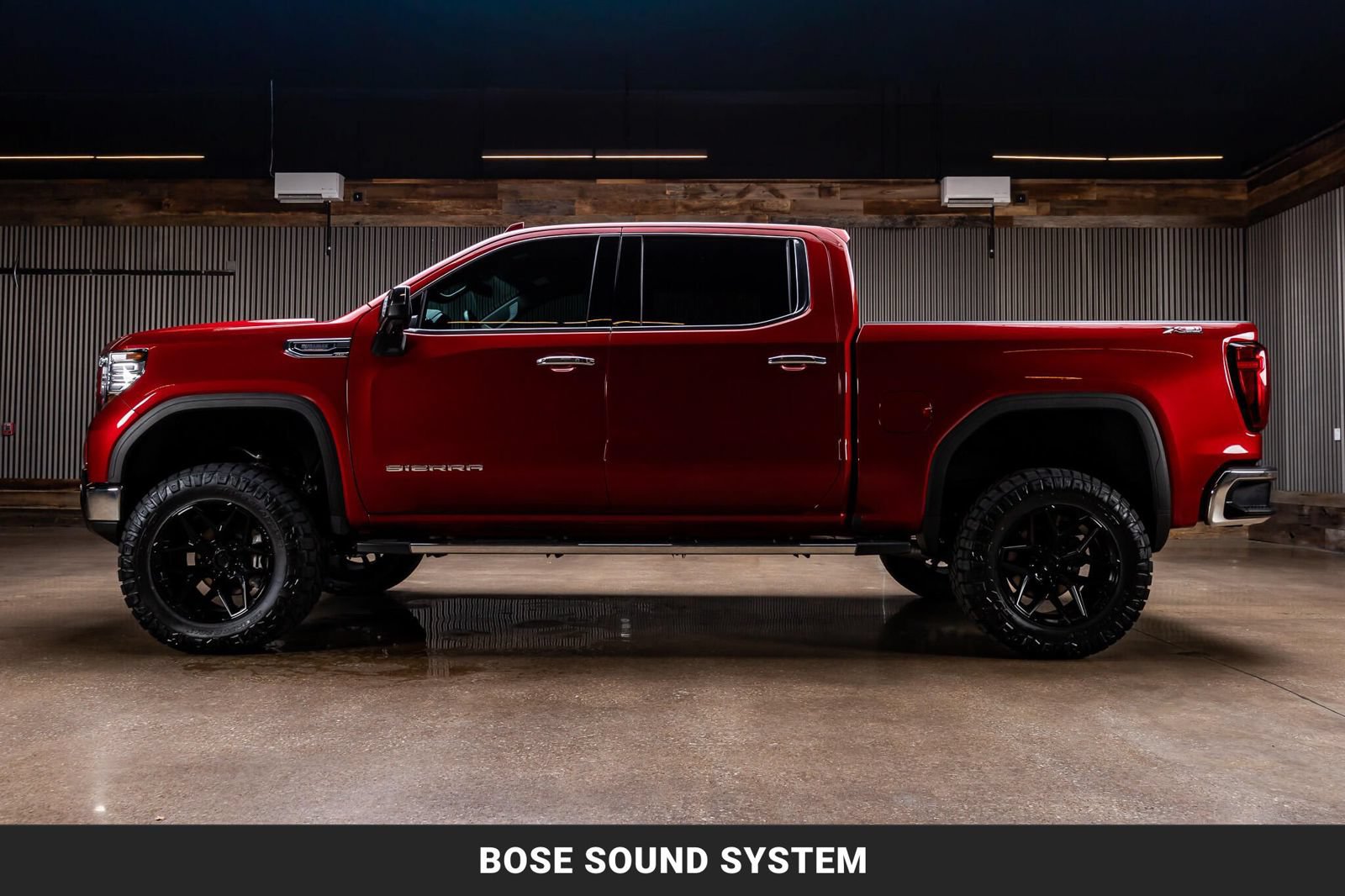Used 2022 GMC Sierra 1500 SLT w/ SLT Premium Plus Package AWD/4WD image 6