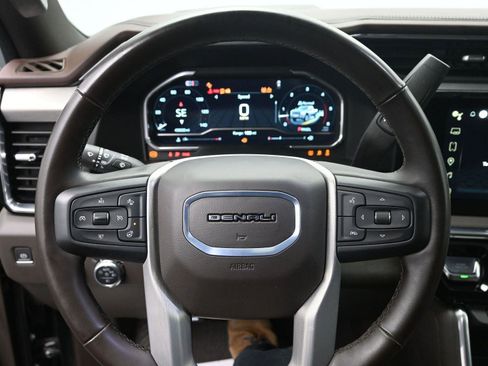 Used 2024 GMC Sierra 2500 Denali w/ Denali Reserve Package image 29