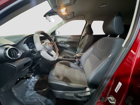 Used 2023 Nissan Kicks SV FWD image 14
