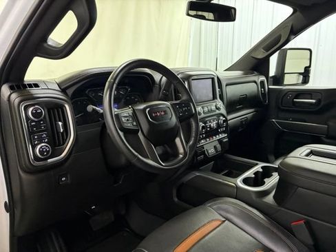 Used 2022 GMC Sierra 2500 AT4 w/ Gooseneck/5TH Wheel Package AWD/4WD image 42
