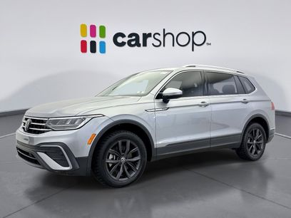 Used 2022 Volkswagen Tiguan SE