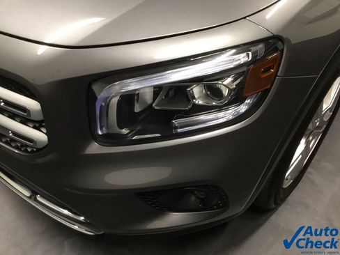 Used 2020 Mercedes-Benz GLB 250 4MATIC image 16