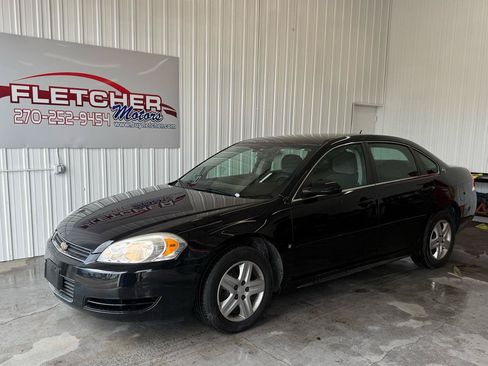 Used 2009 Chevrolet Impala LS FWD image 2