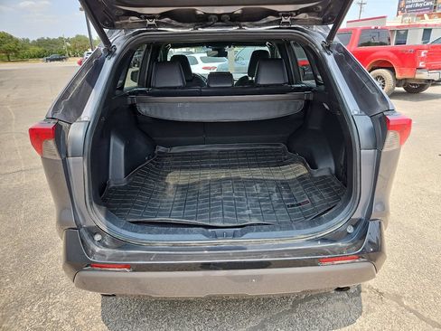 Used 2021 Toyota RAV4 XSE AWD/4WD image 15