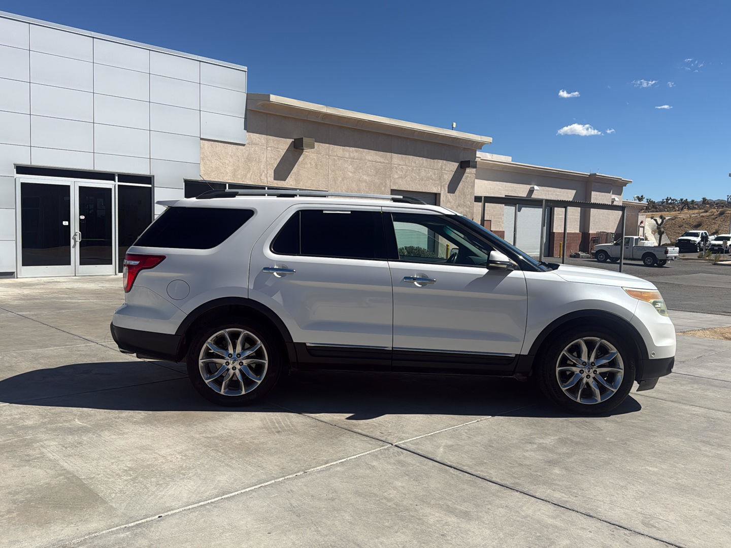 Used 2011 Ford Explorer Limited w/ 302A Rapid Spec Order Code FWD image 4