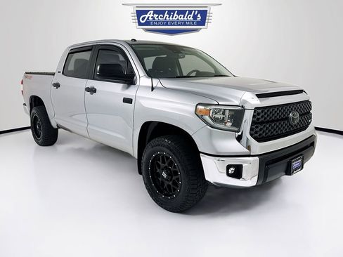 Used 2018 Toyota Tundra SR5 image 1
