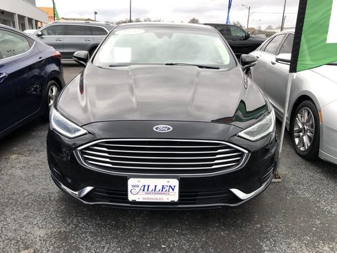 Used 2020 Ford Fusion SEL image 8