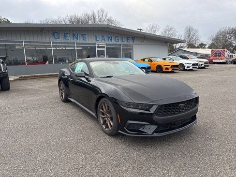 New 2026 Ford Mustang Coupe w/ Bronze Appearance Package image 8