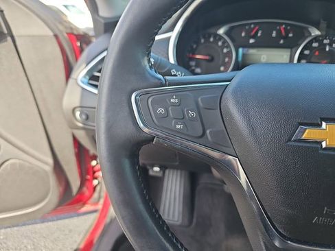 Used 2018 Chevrolet Malibu LT image 17