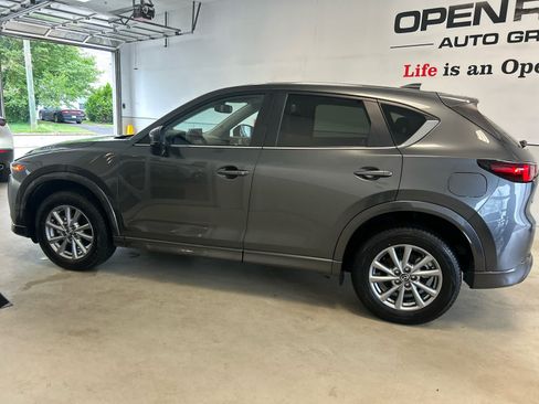 Certified 2025 MAZDA CX-5 AWD 2.5 S w/ Preferred Package image 3
