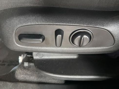 Used 2020 GMC Terrain SLE w/ Driver Convenience Package image 52