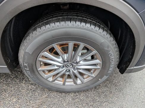 Used 2019 MAZDA CX-5 Touring image 40