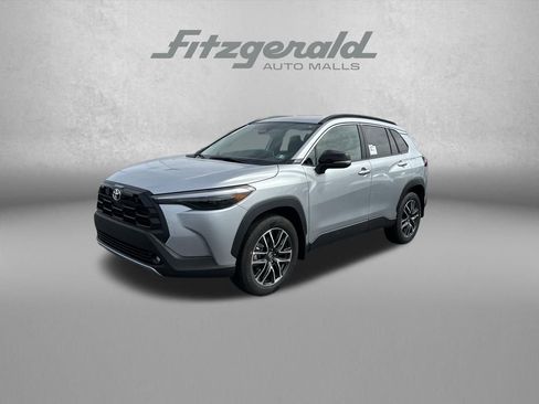 New 2026 Toyota Corolla Cross XLE image 3