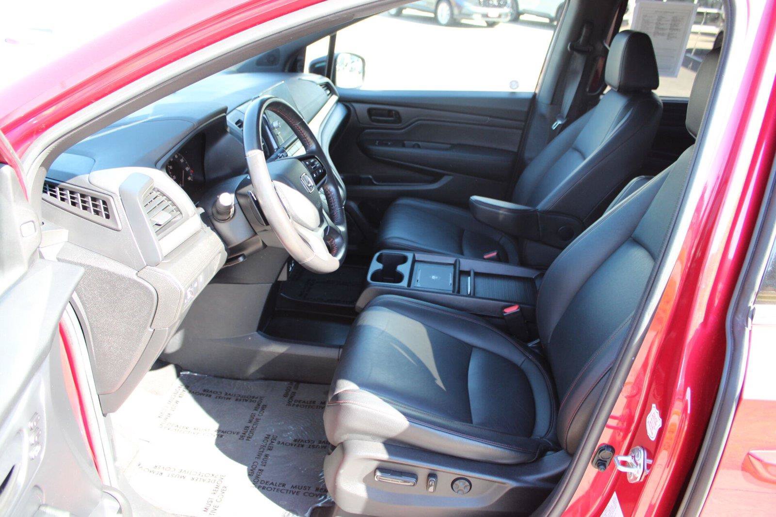 Used 2025 Honda Odyssey Sport-L image 21
